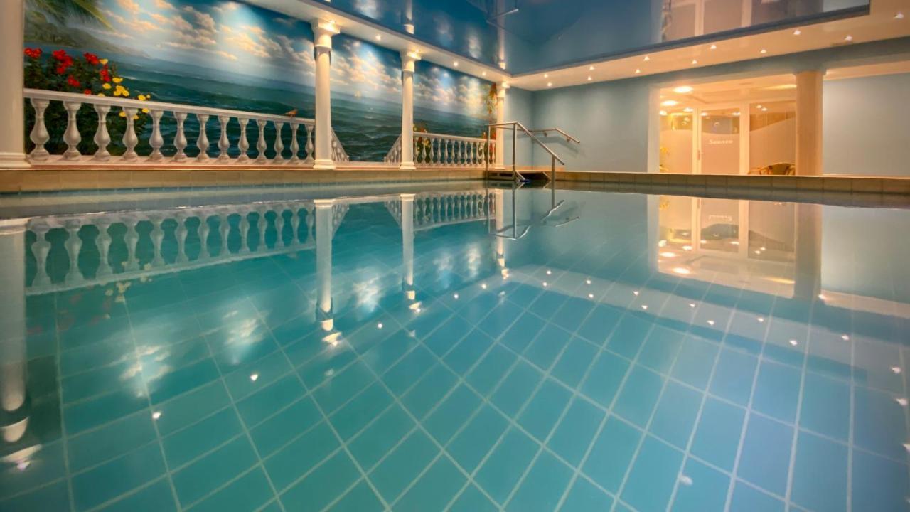 Moselstern Hotel Brixiade &Triton โคเคห์ม ภายนอก รูปภาพ